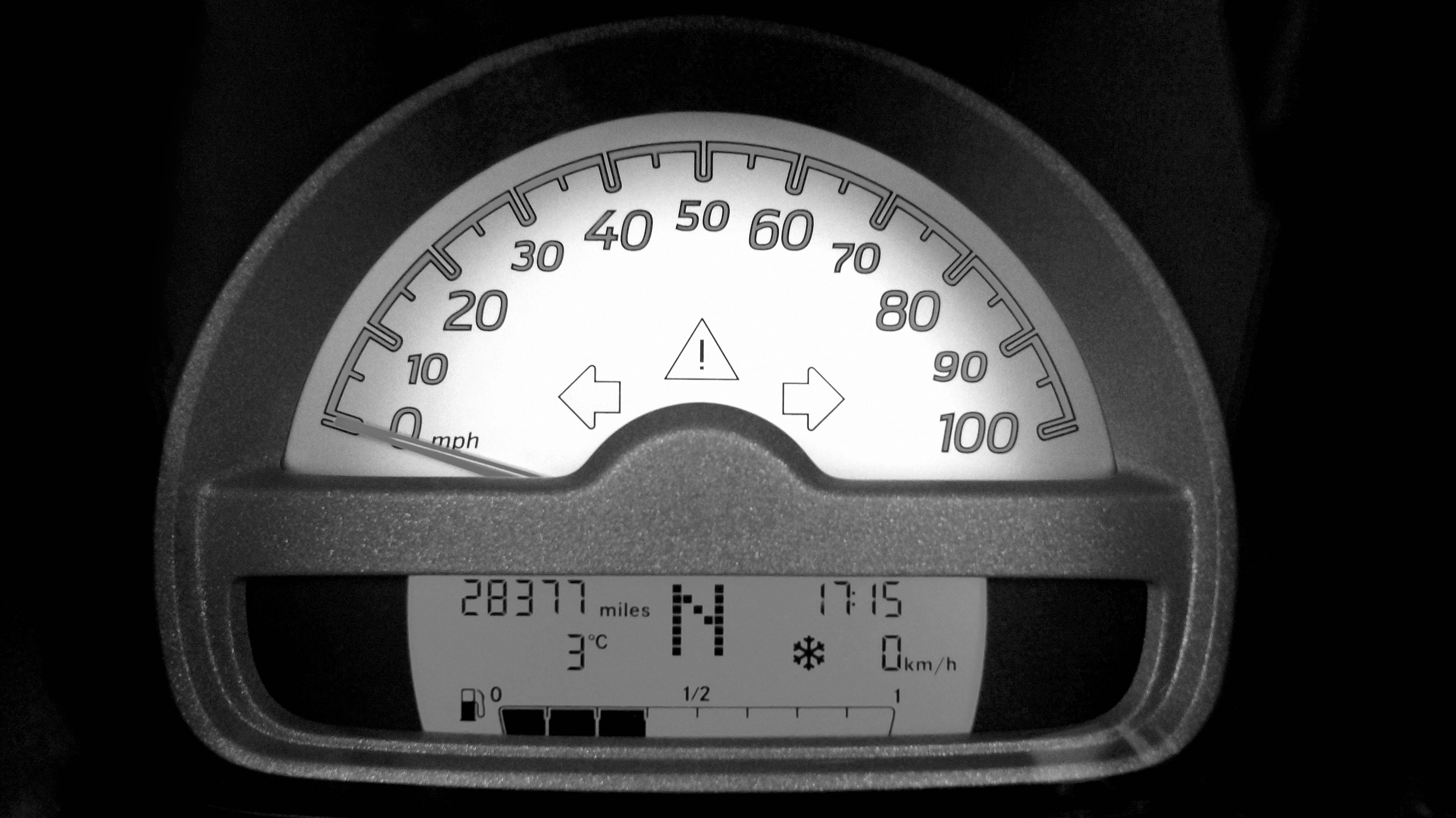 Kult Car (11).jpg
