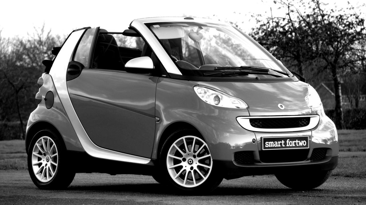 Kult Car (3).jpg
